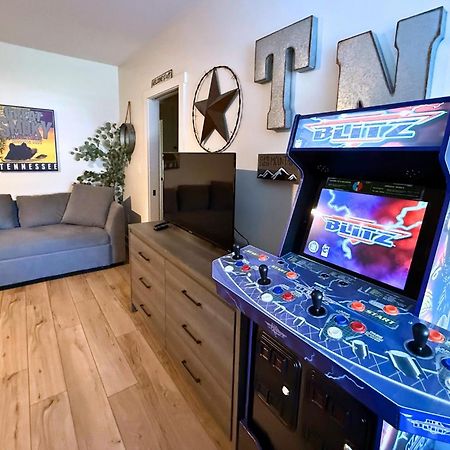 *Dog Friendly*Modern Home-Minutes To Dollywood, Gatlinburg, Smoky Mountains & Pigeon Forge! Extérieur photo