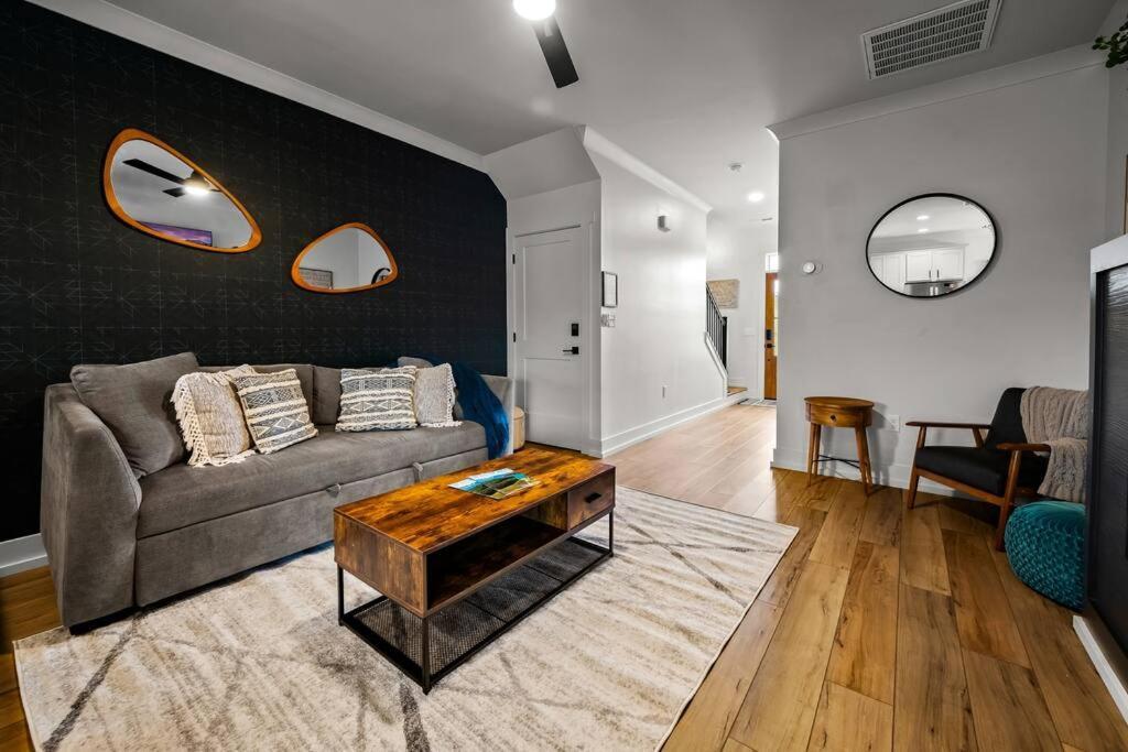 *Dog Friendly*Modern Home-Minutes To Dollywood, Gatlinburg, Smoky Mountains & Pigeon Forge! Extérieur photo