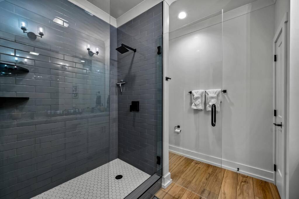 *Dog Friendly*Modern Home-Minutes To Dollywood, Gatlinburg, Smoky Mountains & Pigeon Forge! Extérieur photo