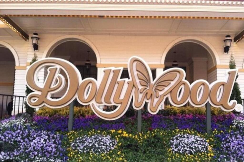 *Dog Friendly*Modern Home-Minutes To Dollywood, Gatlinburg, Smoky Mountains & Pigeon Forge! Extérieur photo